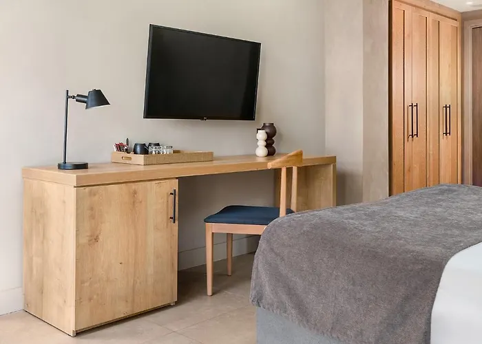 Θέρετρο Ella Helea Καλλιθέα