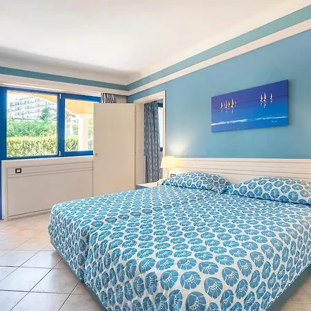 Helea Lifestyle Resort 5*