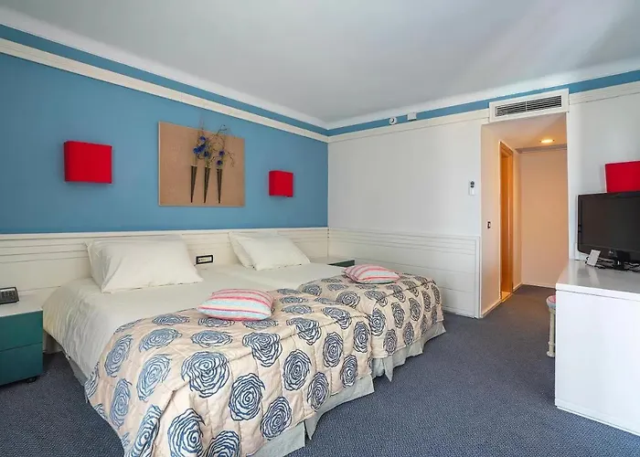 Ella Helea Resort 5*