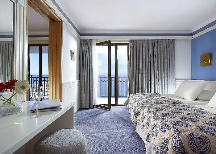 Ella Helea Resort 5*